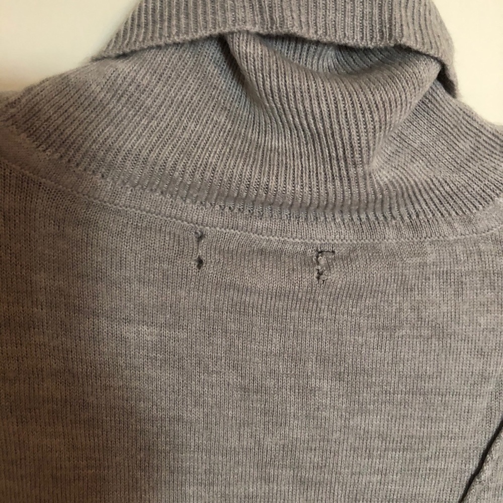Sweater - Picture 3 of 3
